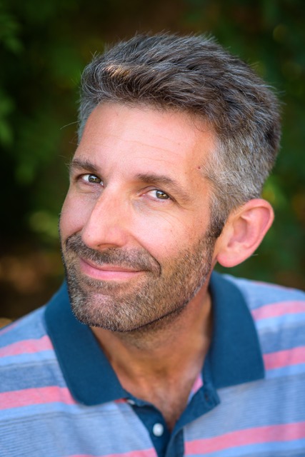 Alex Kunz Headshot