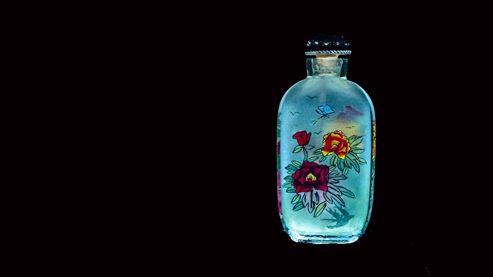 Antique Hand Painted Snuff Bottle by Rick Phillips